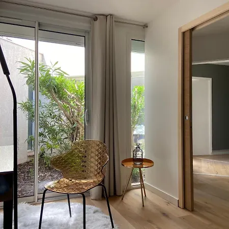 Superbe De Plain Pied Avec Piscine Et Jardin فيلة