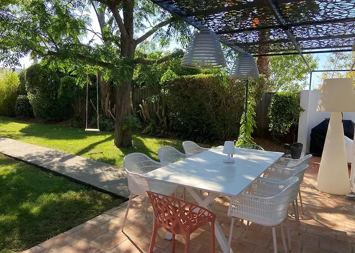 Superbe De Plain Pied Avec Piscine Et Jardin Villa Perols