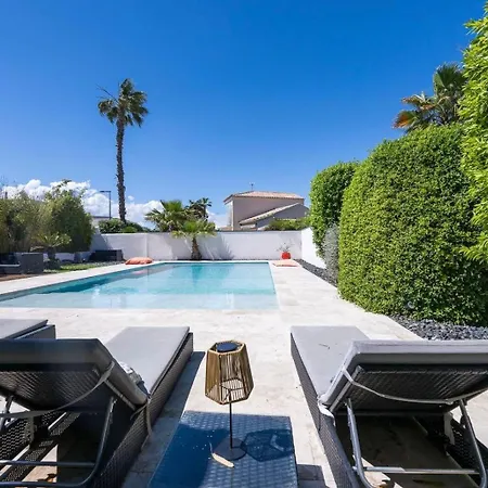 빌라 Superbe De Plain Pied Avec Piscine Et Jardin *