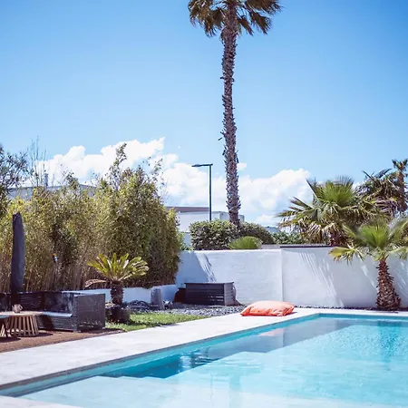 Superbe De Plain Pied Avec Piscine Et Jardin 빌라